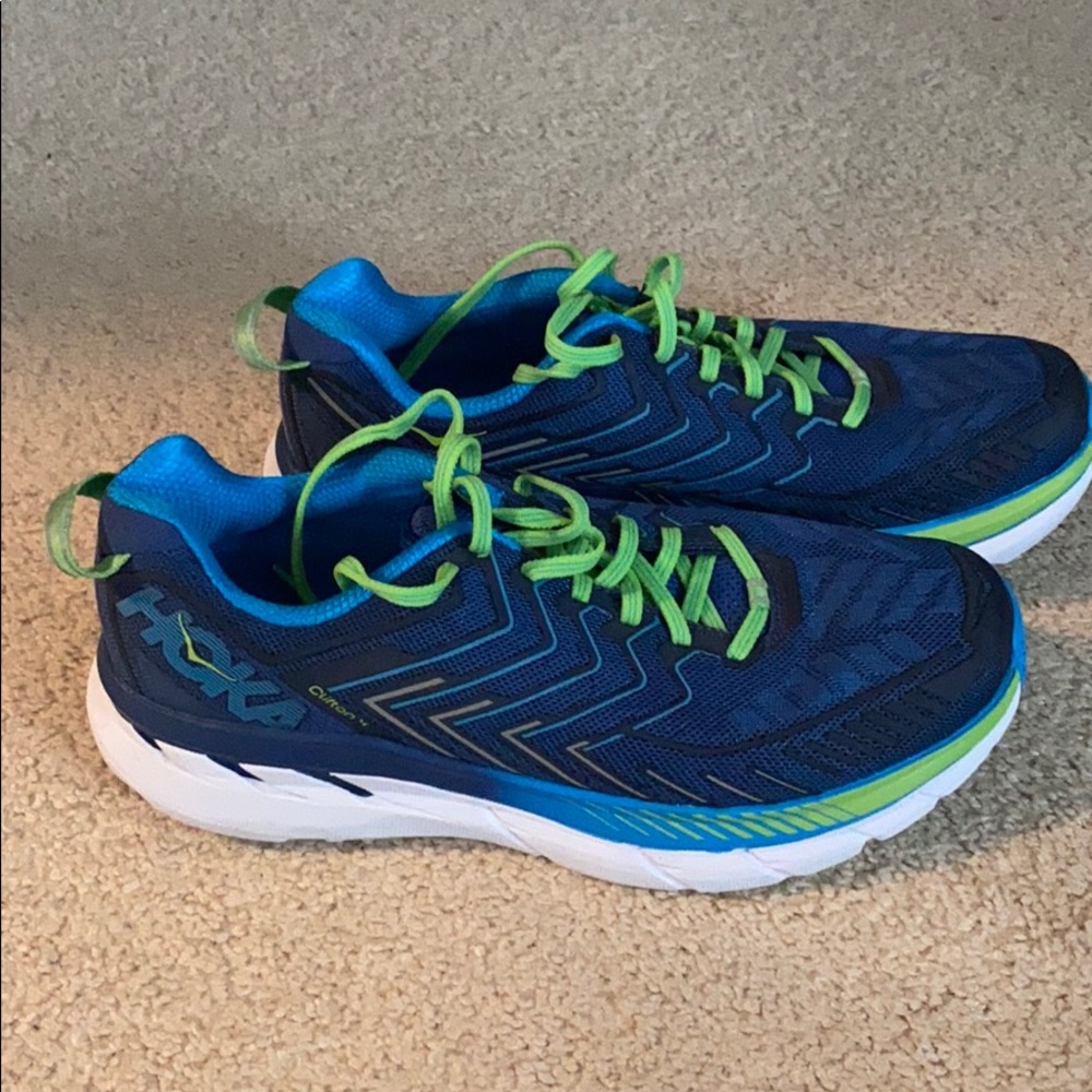 Men’s Hoka One One Clifton 4 running shoes